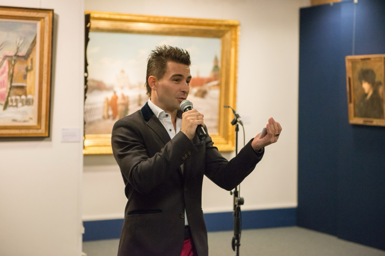 Feodor Kouznetsov speaking on stage during his years building technology businesses in Europe.